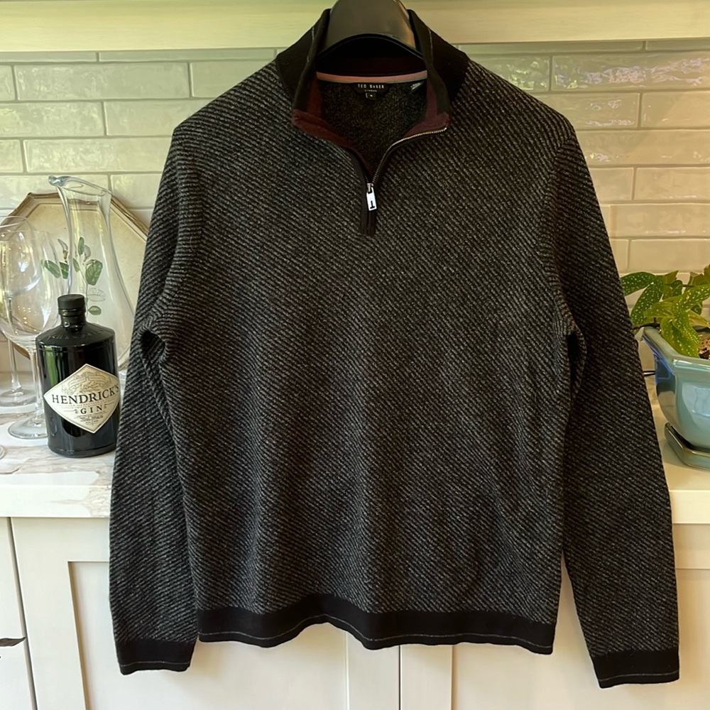 EUC Ted Baker London 1/4 zip crew neck wool blnd long sleeve black/white sweater